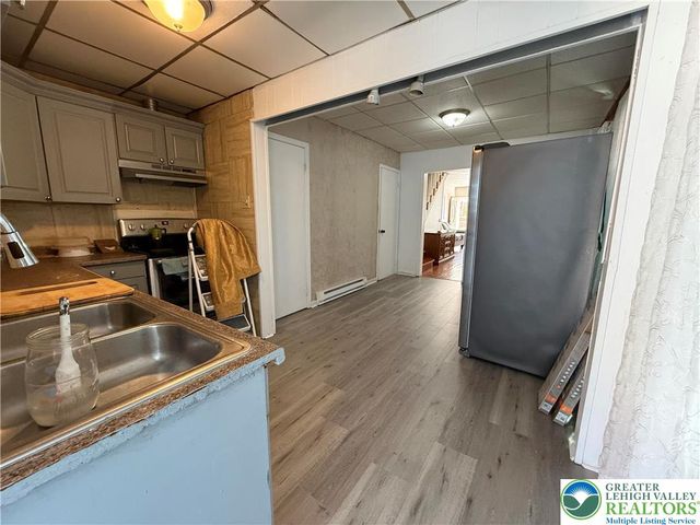 445 West Washington Street, Allentown City, PA 18102