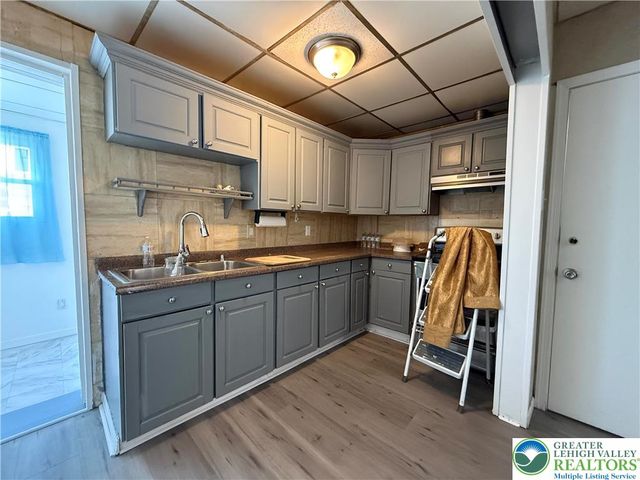 445 West Washington Street, Allentown City, PA 18102