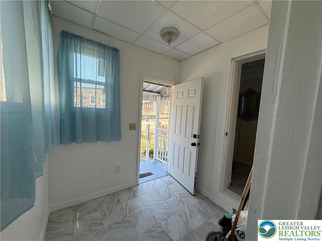 445 West Washington Street, Allentown City, PA 18102
