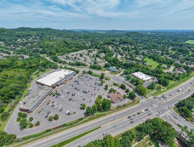 118 Wheaton Hall Lane, Franklin, TN 37069