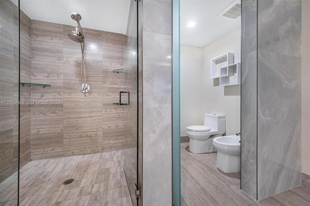 3951 S Ocean Drive 402, Hollywood, FL 33019