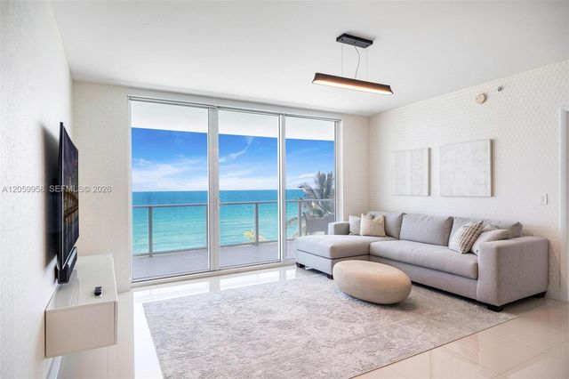 3951 S Ocean Drive 402, Hollywood, FL 33019