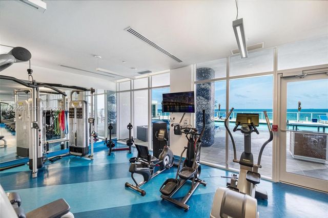 3951 S Ocean Drive 402, Hollywood, FL 33019