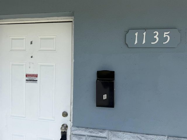 1135 NW 7th Avenue 1, Fort Lauderdale, FL 33311