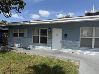 1135 NW 7th Avenue 1, Fort Lauderdale, FL 33311