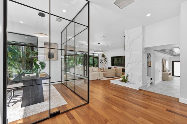 360 NW 33rd Street, Oakland Park, FL 33309