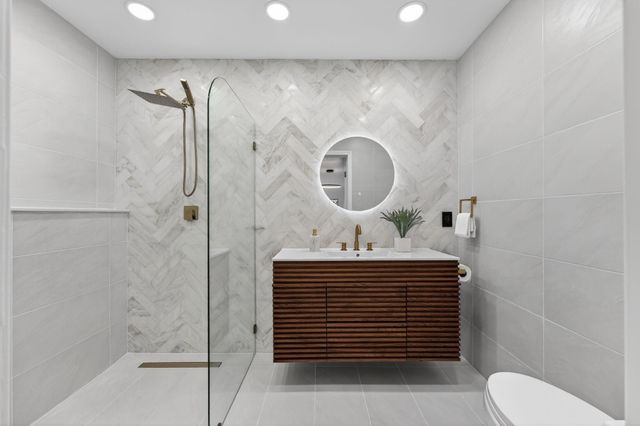 360 NW 33rd Street, Oakland Park, FL 33309