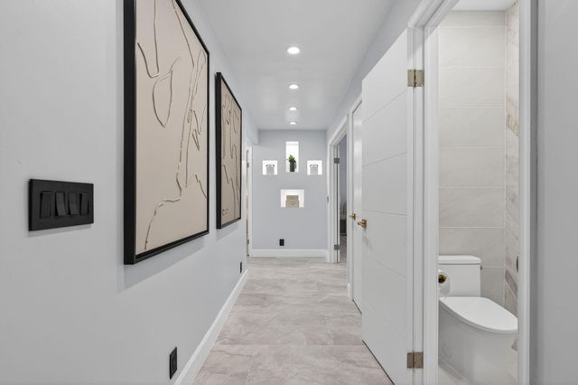 360 NW 33rd Street, Oakland Park, FL 33309