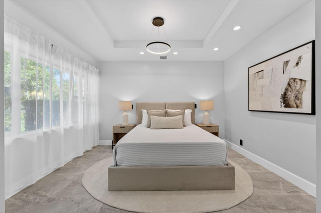 360 NW 33rd Street, Oakland Park, FL 33309