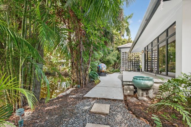 360 NW 33rd Street, Oakland Park, FL 33309