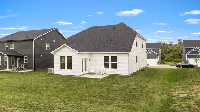 523 Kemp Dr, Hermitage, TN 37076