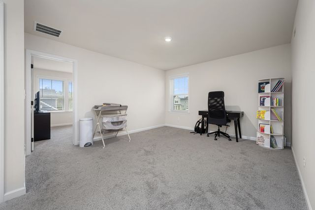 523 Kemp Dr, Hermitage, TN 37076