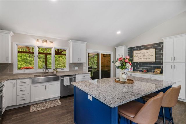 1130 Sourwood, Chatsworth, GA 30705