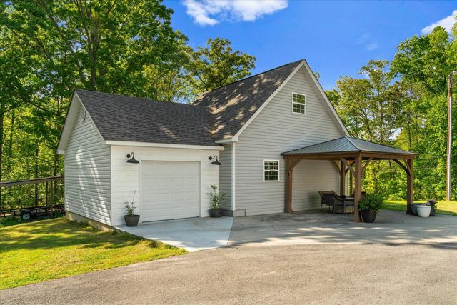 1130 Sourwood, Chatsworth, GA 30705