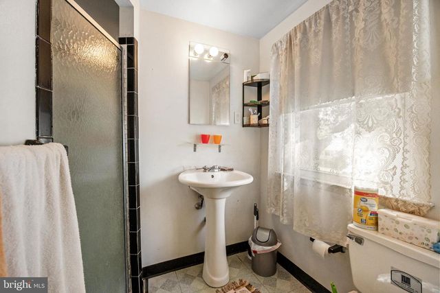 114 RAMBLEWOOD PKWY, Mount Laurel, NJ 08054