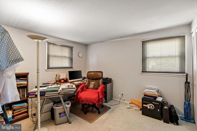 114 RAMBLEWOOD PKWY, Mount Laurel, NJ 08054