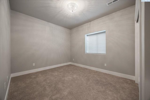 3119 Willow Pointe Dr, Richland, WA 99354