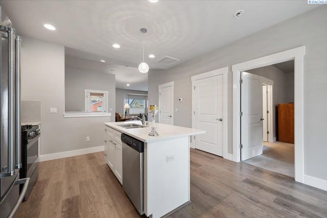 3119 Willow Pointe Dr, Richland, WA 99354