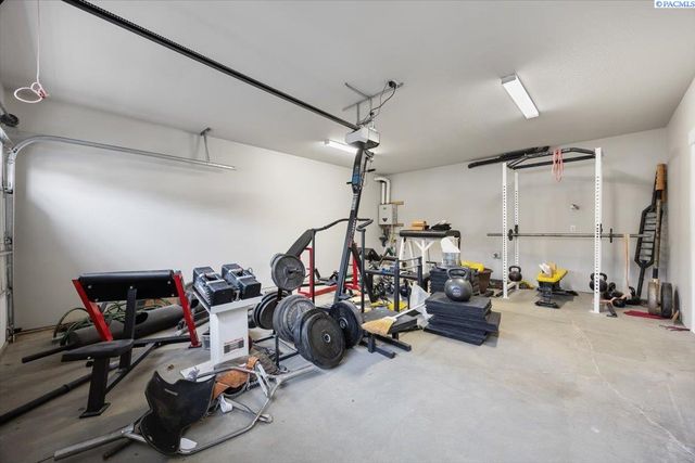 3119 Willow Pointe Dr, Richland, WA 99354