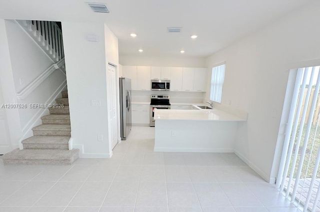 12428 NW 23rd Ct, Miami, FL 33167