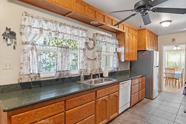 16470 Upland, Fontana, CA 92335