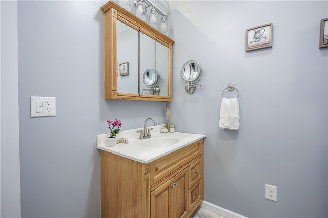 1458 Manitou Road, Greece, NY 14468