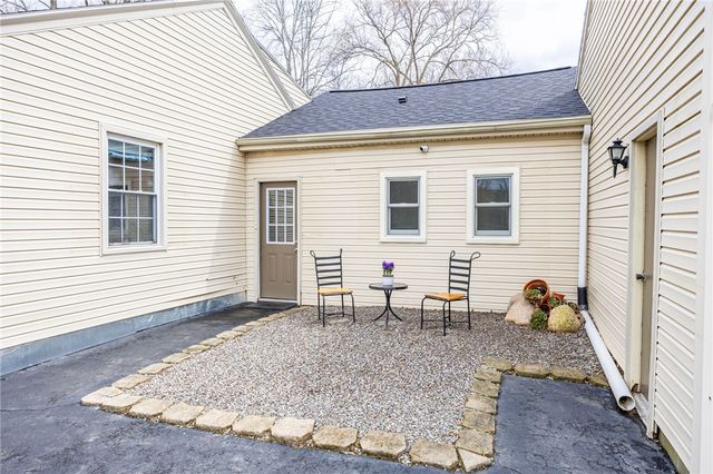 1458 Manitou Road, Greece, NY 14468