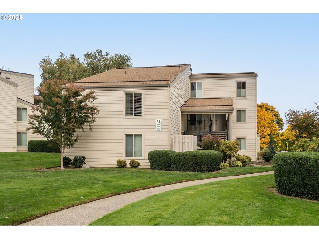 9964 Sw TRAPPER Ter, Beaverton, OR 97008