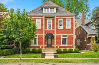 122 W 2nd Avenue, Columbus, OH 43201