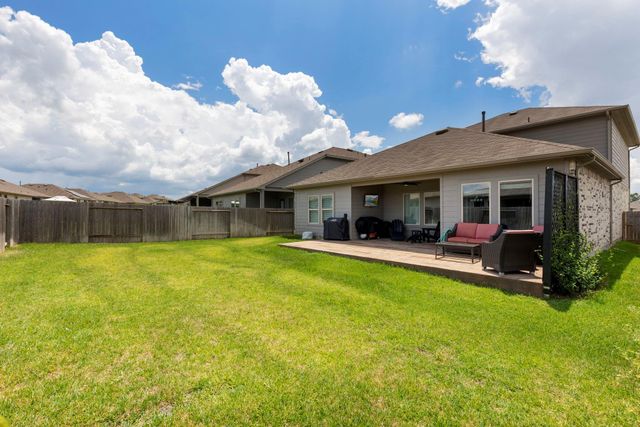 15042 Eastern Wood Road, Magnolia, TX 77354