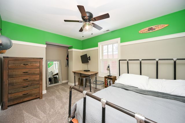 563 Taylor Avenue, Glen Ellyn, IL 60137