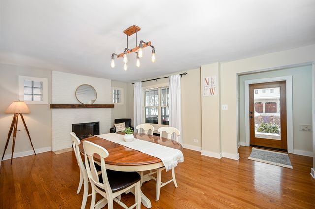 563 Taylor Avenue, Glen Ellyn, IL 60137