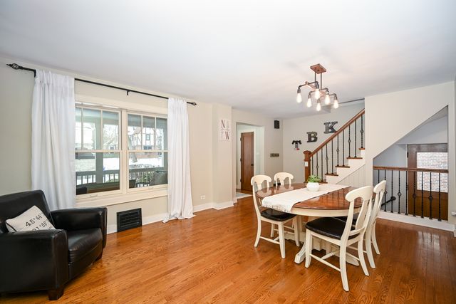 563 Taylor Avenue, Glen Ellyn, IL 60137