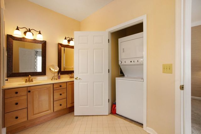 10771 Crown Pointe Drive, Union, KY 41091