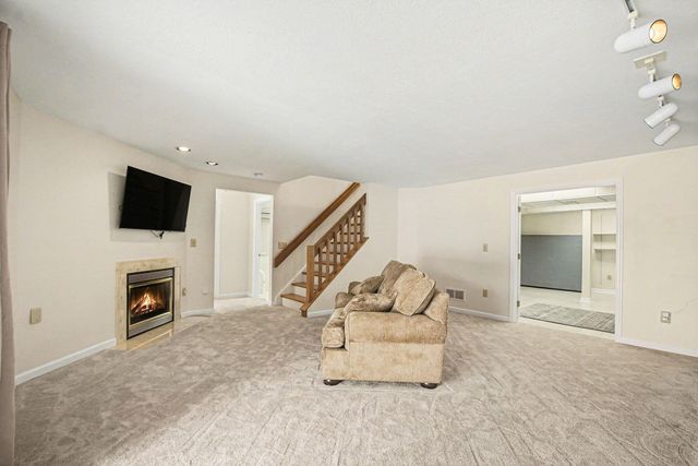 10771 Crown Pointe Drive, Union, KY 41091