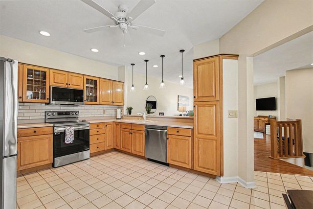 10771 Crown Pointe Drive, Union, KY 41091