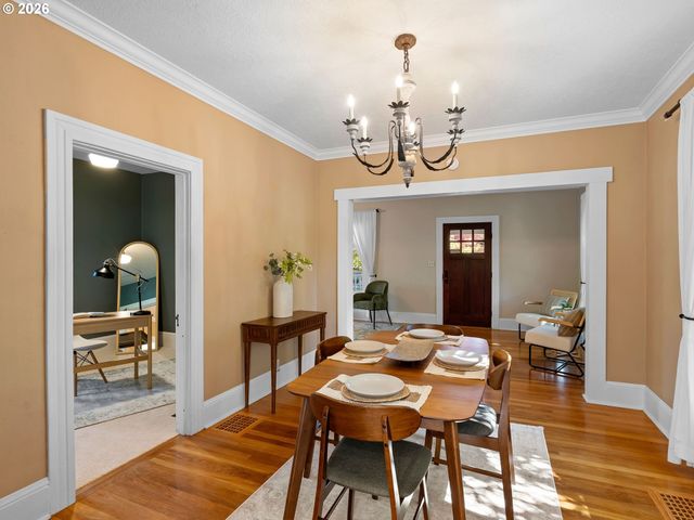 8535 Se 15TH Ave, Portland, OR 97202