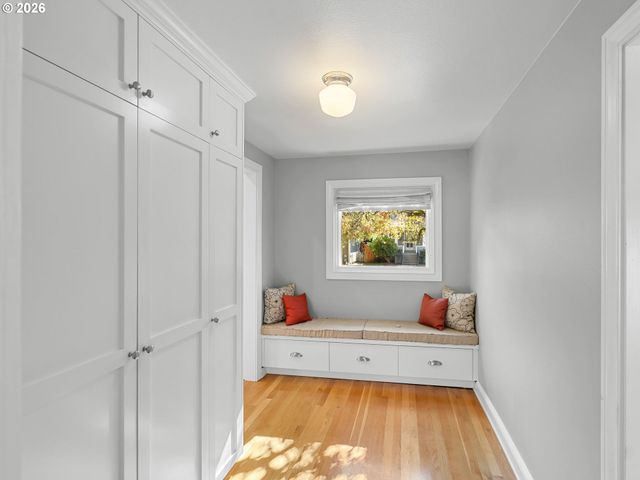 8535 Se 15TH Ave, Portland, OR 97202