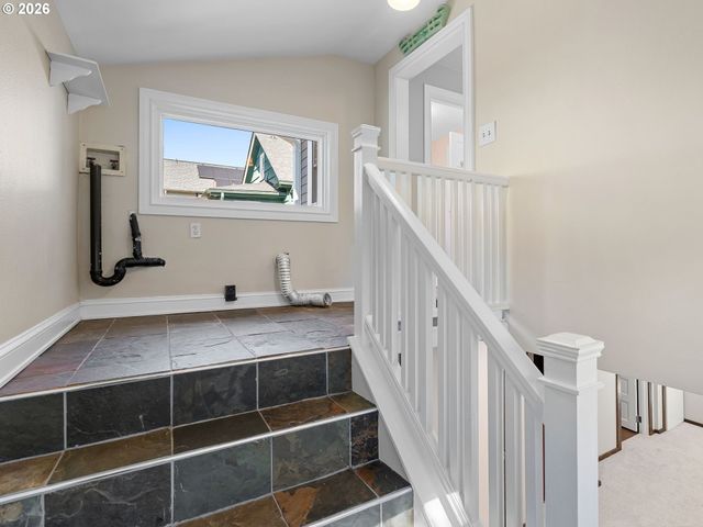 8535 Se 15TH Ave, Portland, OR 97202