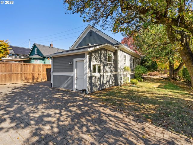 8535 Se 15TH Ave, Portland, OR 97202