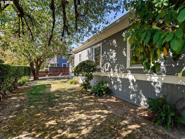 8535 Se 15TH Ave, Portland, OR 97202
