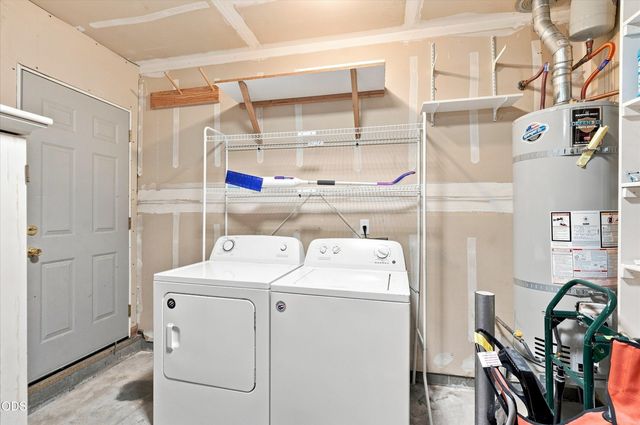803 Bower Lane, Grants Pass, OR 97527