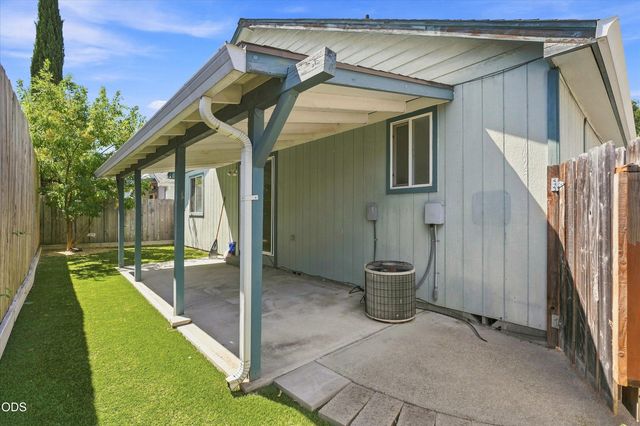 803 Bower Lane, Grants Pass, OR 97527