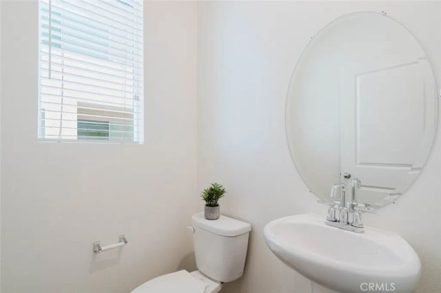 18450 W Calico Lane, Northridge, CA 91325