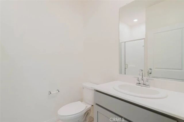 18450 W Calico Lane, Northridge, CA 91325