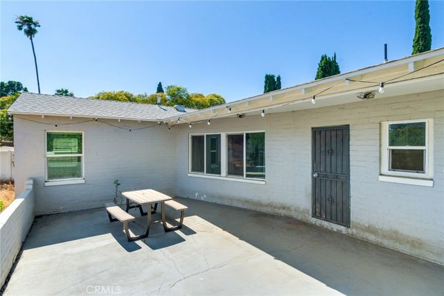 310 Santa Rita Place, Banning, CA 92220