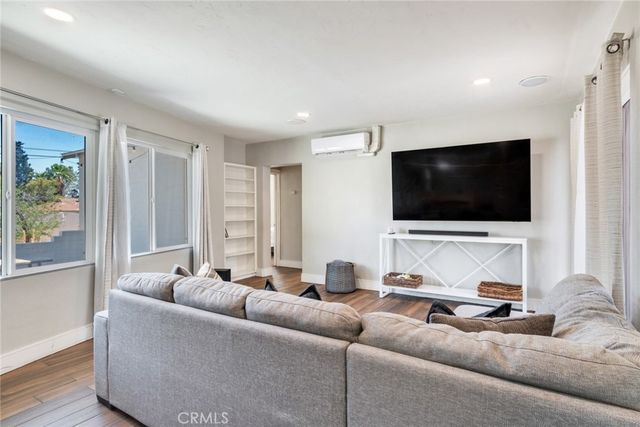 310 Santa Rita Place, Banning, CA 92220