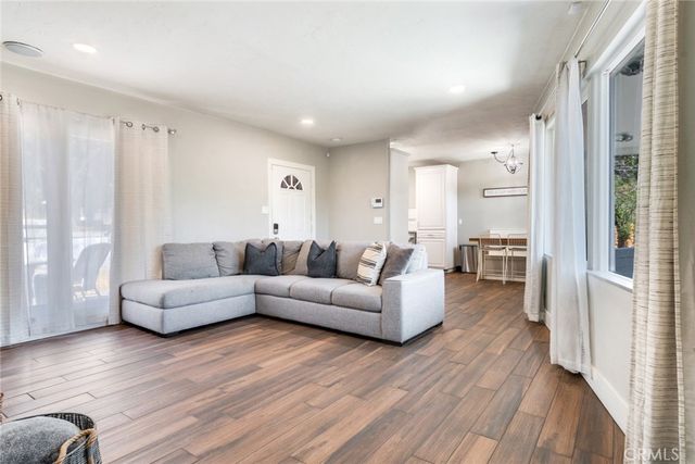 310 Santa Rita Place, Banning, CA 92220