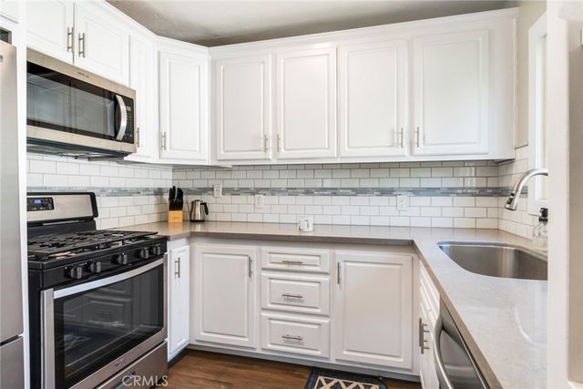 310 Santa Rita Place, Banning, CA 92220