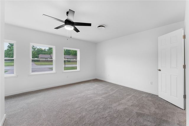 1716 E Rolling Hills Drive, Fayetteville, AR 72703